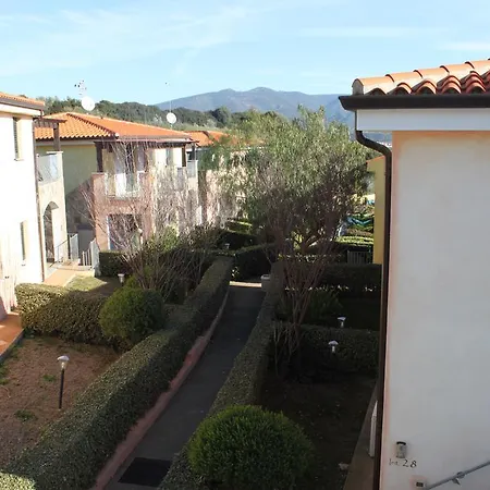 Le Terme Di Casteldoria Aparthotel 4*