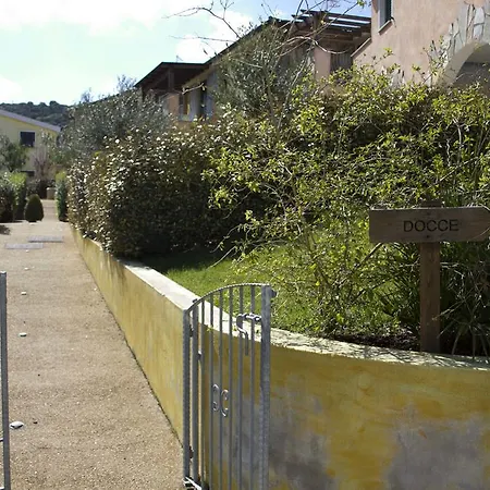 Le Terme Di Casteldoria Aparthotel 4*